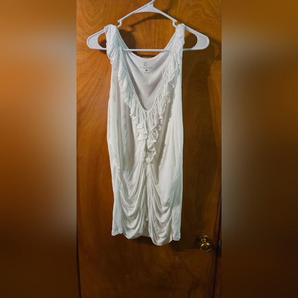 New York and Company white ruffle tank top XL